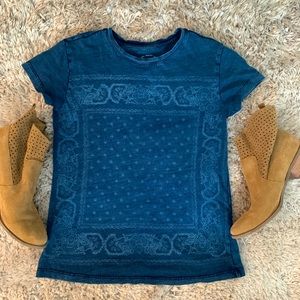 Lucky Brand Tshirt